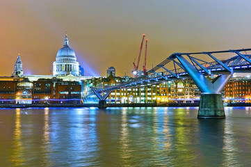 Fototapeta na wymiar View from Millennium Bridge with St. Paul's Cathedral in London at night.