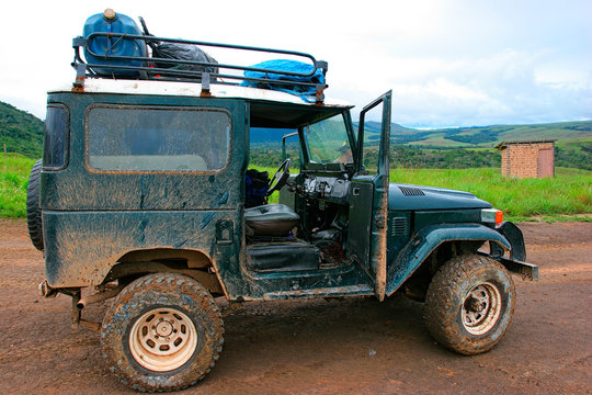 4x4 to reach the base of Roraima tepui in Venezuela. Estado Bolivar, South America