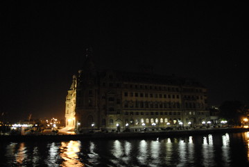 Obraz na płótnie Canvas Haydarpasa train station in the evening, It was built as the starting station of the Baghdad-Istanbul train route. It was built in 1908