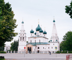 Yaroslavl, Russia, the church of Elijah the Prophet (Ilia Prorok) in Yaroslavl - obrazy, fototapety, plakaty