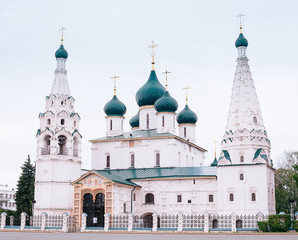 Fototapeta na wymiar Yaroslavl, Russia, the church of Elijah the Prophet (Ilia Prorok) in Yaroslavl