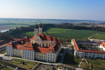 Kloster Roggenburg von oben
