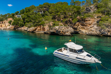 Fototapeta na wymiar Sommer Urlaub Mallorca mit der Yacht 
