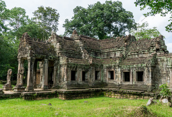 Fototapeta na wymiar One of the many temples in the Angkor Archeological Park