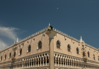 Fototapeta na wymiar Saint Mark's Basilica, Venice, Italy - June 2018 : Saint Mark's Basilica view, architecture details.