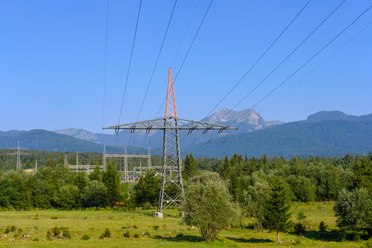 Germany, Bavaria, Werdenfelser Land, Kruen, power pylon, Transformer Station