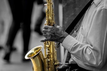 Obraz premium Manos y Sax