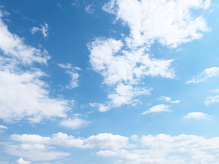 青空と雲（11月）