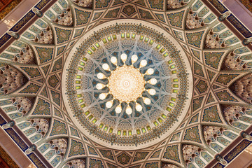 Ceiling of prayer hall of the Sultan Qaboos Grand Mosque © efired