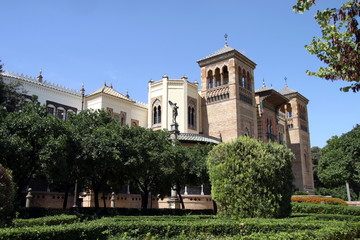 Fototapeta na wymiar Museo de Artes y Costumbres Populares de Sevilla