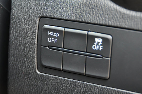 i-stop button in car