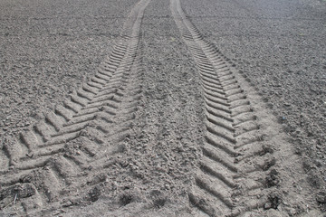 Reifenspuren