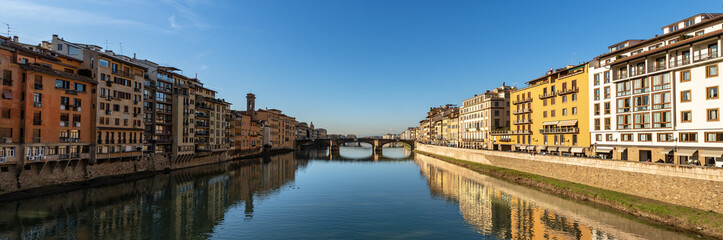 Fototapeta na wymiar Florence Italy - Arno River and Santa Trinita Bridge