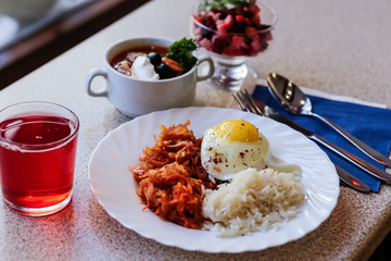 scrambled eggs with rice and salad