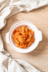 stir-fried pork with kimchi