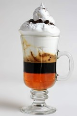Café con licor y nata