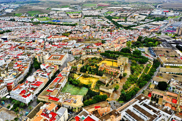 Naklejka premium Cadiz Luftbilder - Hochauflösende Luftbilder von Cadiz mit der DJI Mavic 2 Drohne