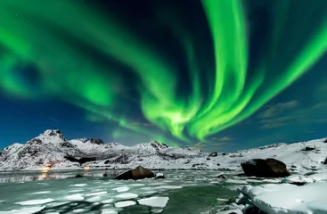 Fototapete Rund Aurora borealis Landschaft © Piotr Krzeslak