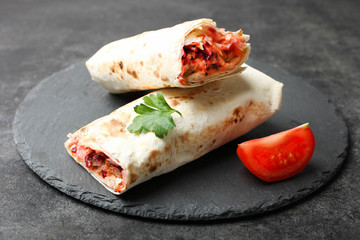 shawarma with tomato and parsley