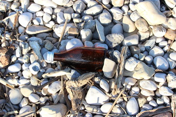 Rifiuti in mare