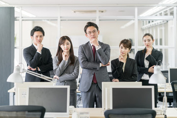 悩む・ビジネス