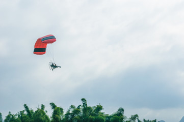 The paragliding in the sky