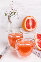 Image with grapefruit juice.