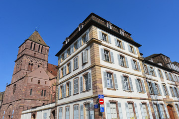 Fototapeta na wymiar Thomaskirche (Straßburg)