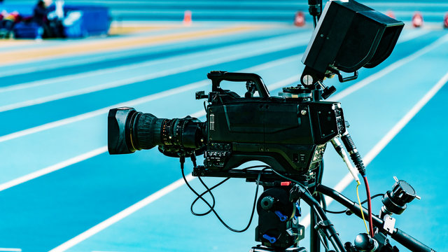 camera, TV broadcast on olympic track