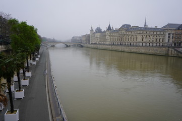 Seine Paris