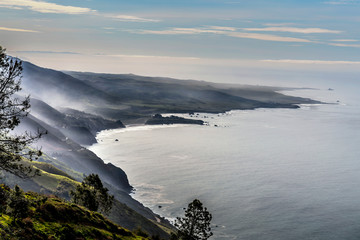 Obraz premium View of Coastal Mountains and Ocean