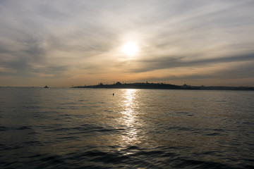 Obraz na płótnie Canvas istanbul at sunset