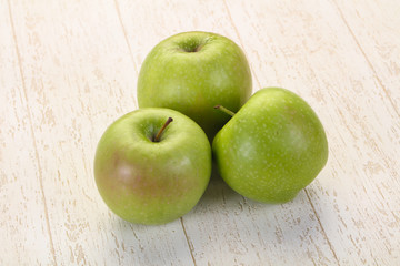 Green ripe apple