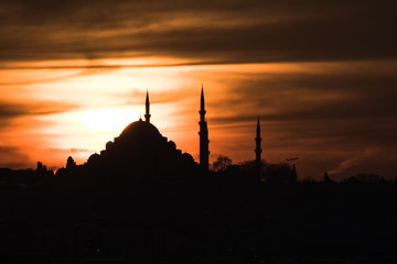 suleymaniye mosque at sunset