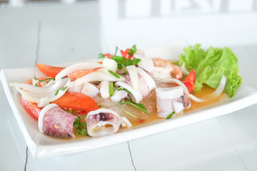 Sea giant shrimp grilled serve with sauce