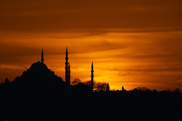 suleymaniye mosque at sunset