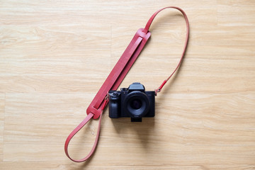 Red leather mirrorless camera strap