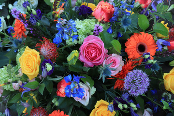Fototapeta na wymiar Colorful wedding flowers