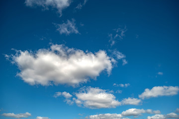 Obraz premium blue sky with white clouds