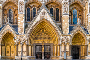 London, United Kingdom Westminster Abbey architecture closed large church doors facade exterior with nobody entrance - obrazy, fototapety, plakaty