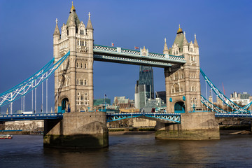 Fototapeta na wymiar A view of London bridge
