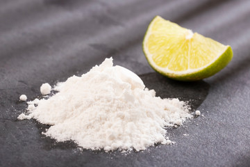 Baking soda with lemon - Citrus × latifolia