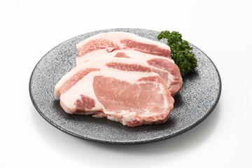 皿盛り豚肉 白バック