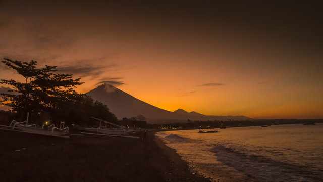 volcano agung bali amed