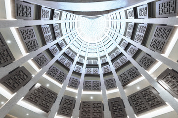 Spacious and bright spiral staircase space