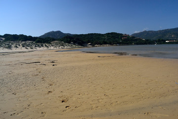 Fototapeta na wymiar Spiaggia di Su Giudeu