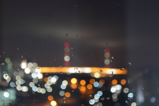 Drops on the bridge