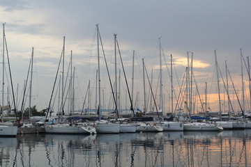 Fototapeta na wymiar Yachts in the evening