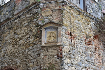 Fototapeta na wymiar edicola votiva cristiana dei pescatori di Portovenere- Liguria- Italia