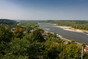 Fototapeta na wymiar The view of Vistula River and Kazimierz Dolny form the top of the tower